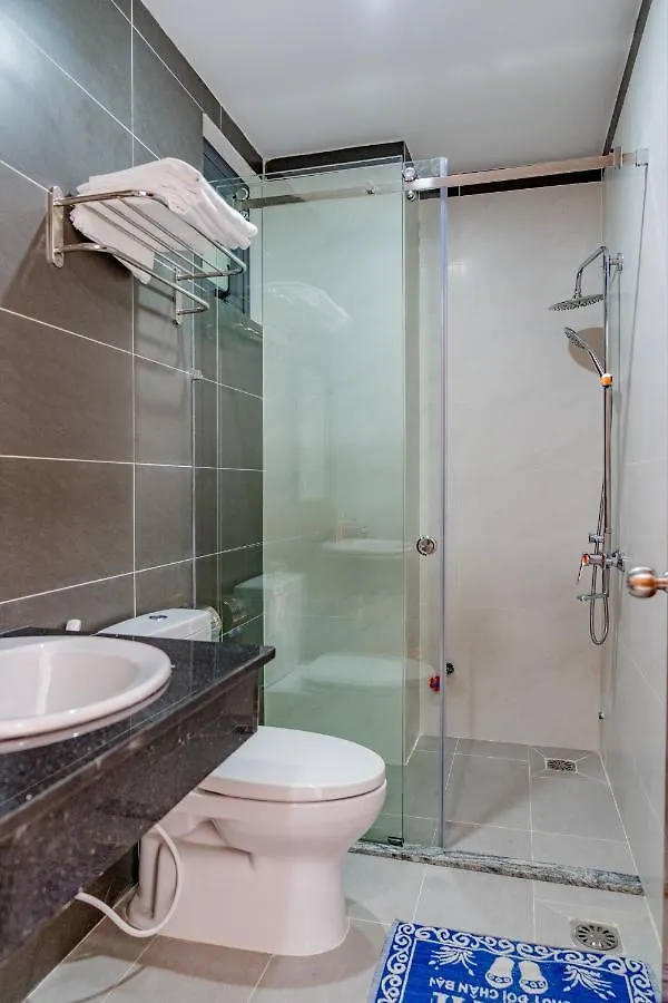 Bach Duong Hotel Vung Tau 2*,
