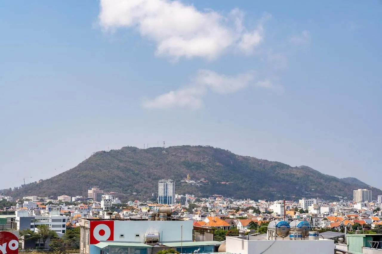 **  Bach Duong Hotel Vung Tau Vietnam